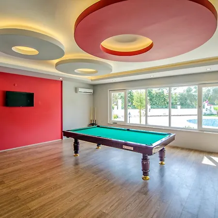 2+1 Kurt Safir 16 * Mahmutlar